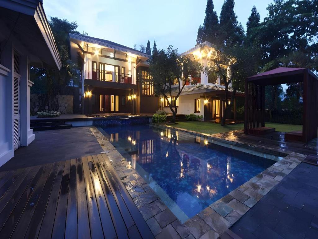 Taman Dayu Golf Club And Resort Prigen Экстерьер фото