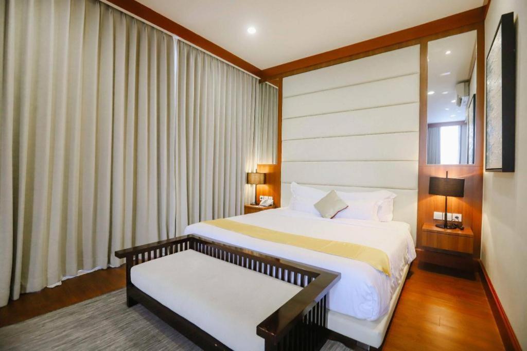 Taman Dayu Golf Club And Resort Prigen Экстерьер фото